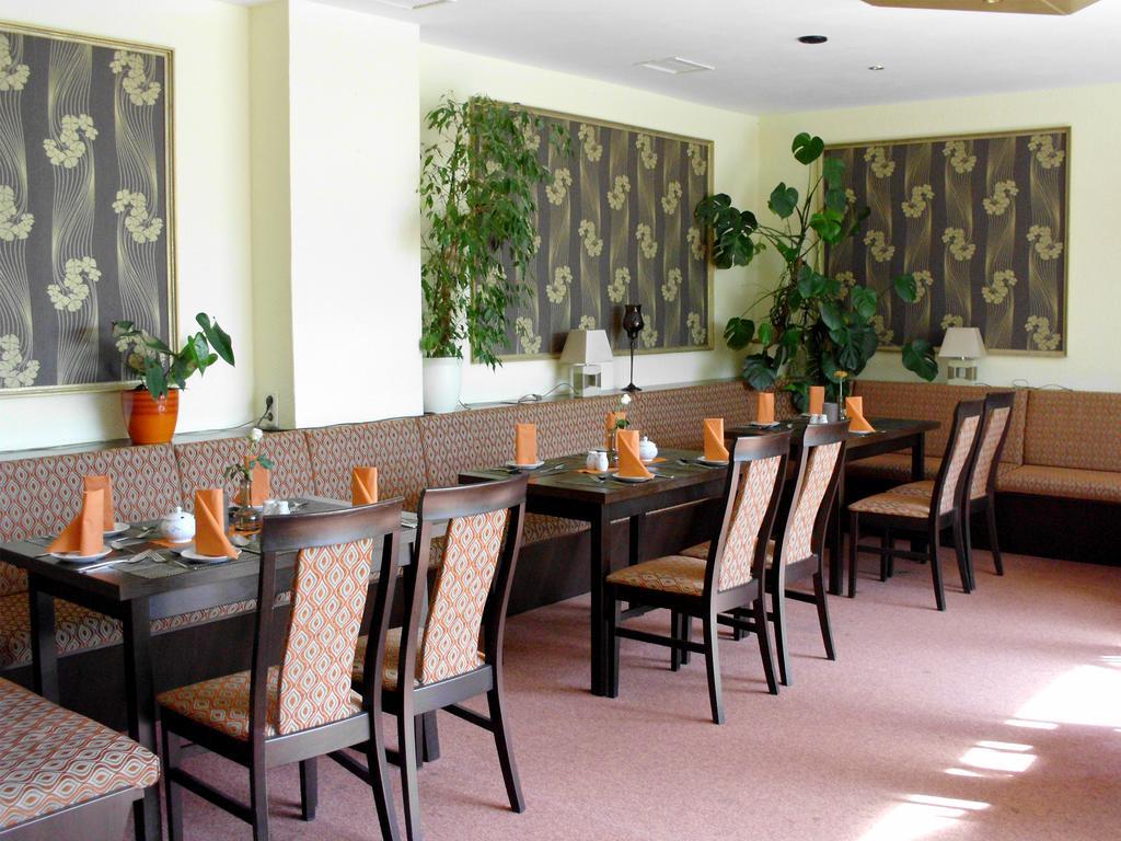Mucha Ohg Hotel Sembziner Hof Klink Exteriér fotografie